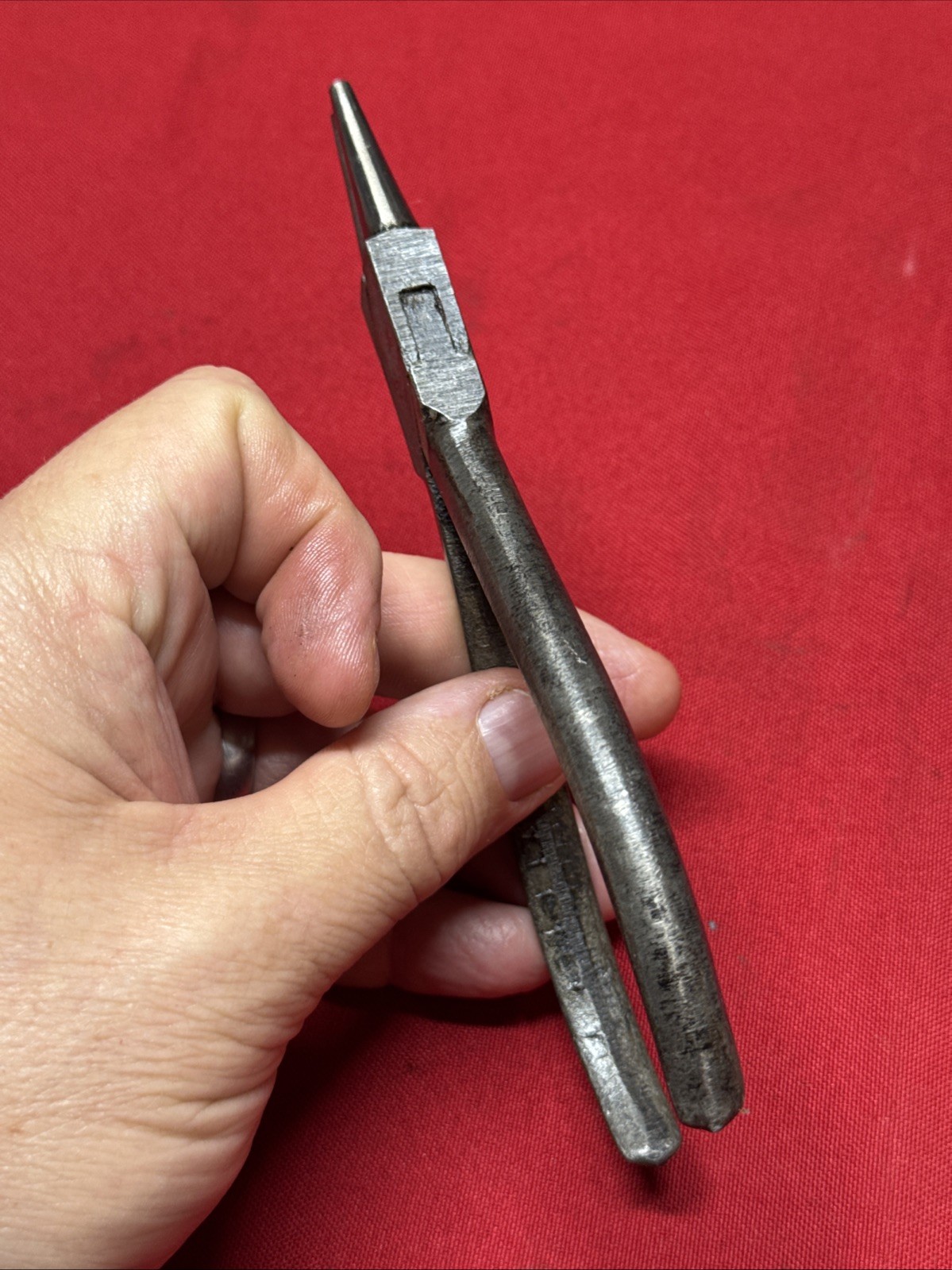 WW2 Military Round Nose 6 Inch Pliers D518