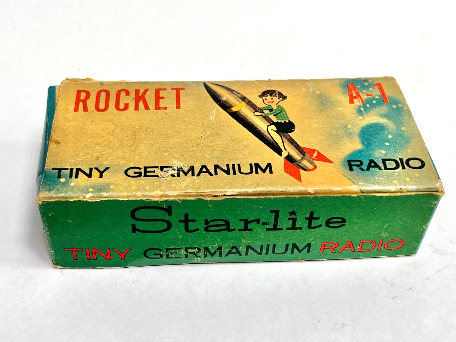 Vintage 1950s Rocket A-1 Tiny Germanium Crystal Radio w/ Box Space Age Toy