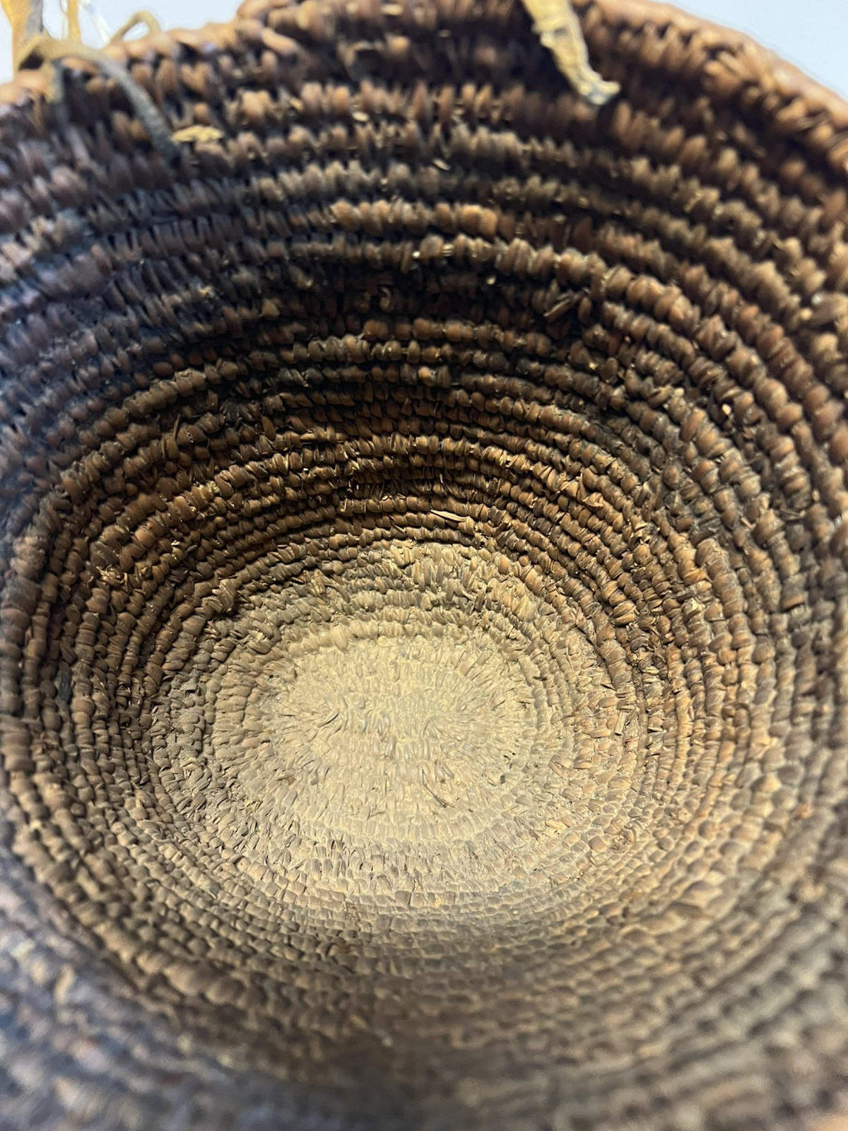 Original Antique Native American Indian Berry Basket; Late 1880's-1900; Lot # C9