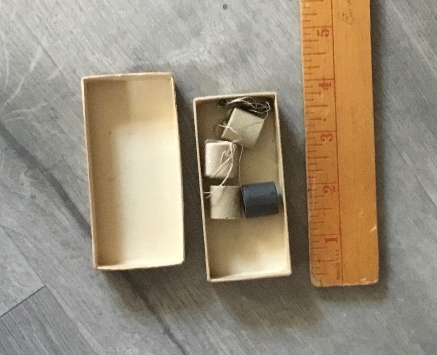 Vtg. J&P Coats Mending Silk and Carolina Mills Boston Mass