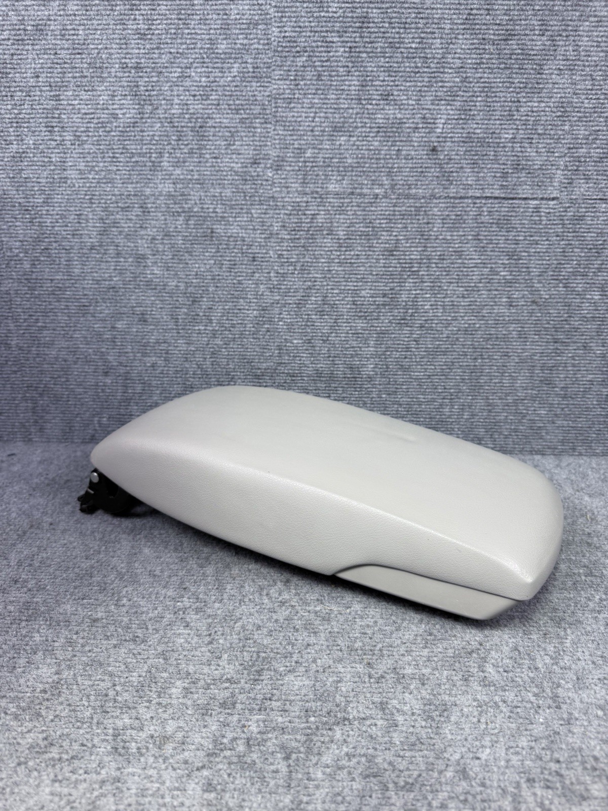 2007-2011 Toyota Camry Center Console Gray Leather Armrest Lid Assembly OEM