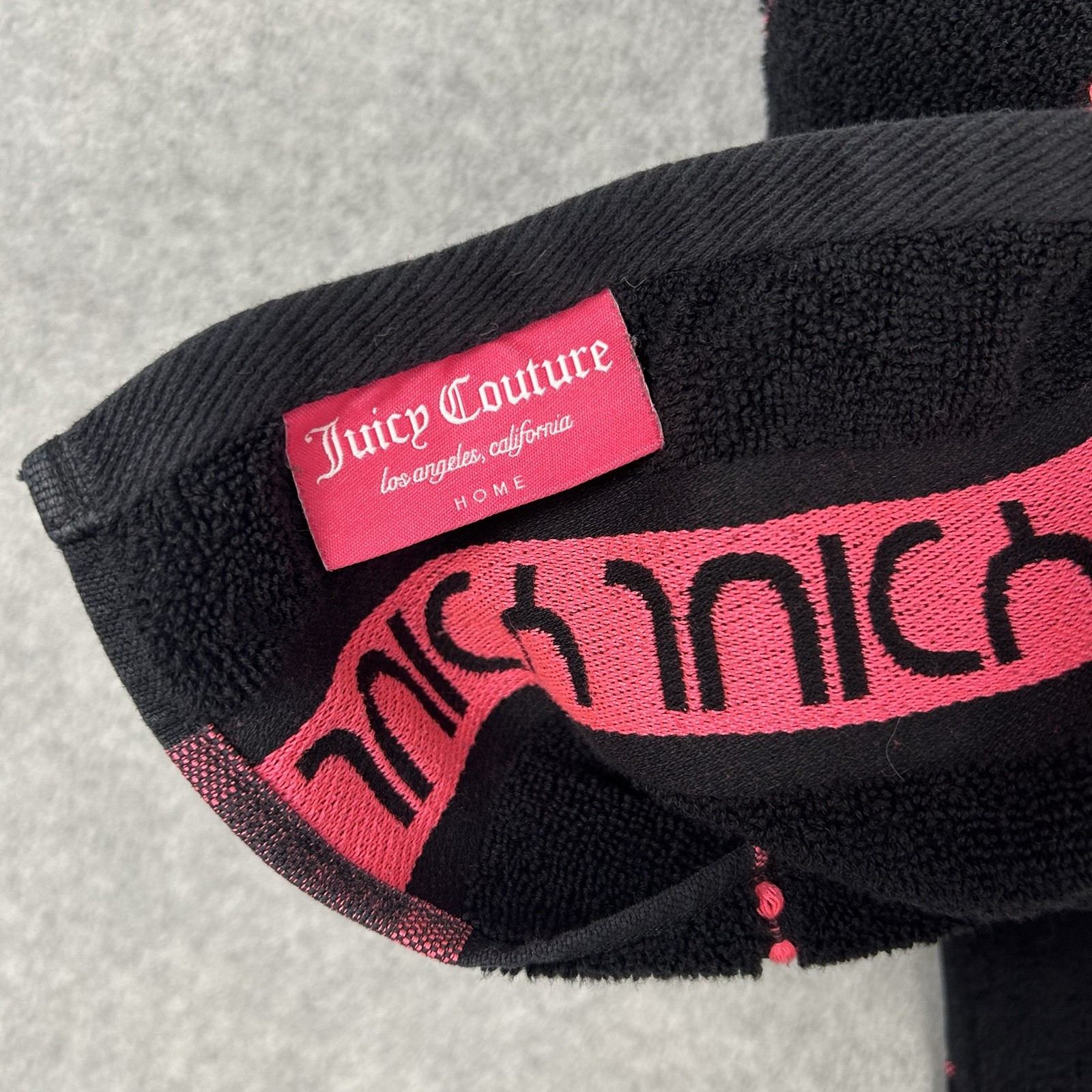 Juicy Couture Logo Pink Black Spellout Stripe Cotton Swim Pool Beach Bath Towel