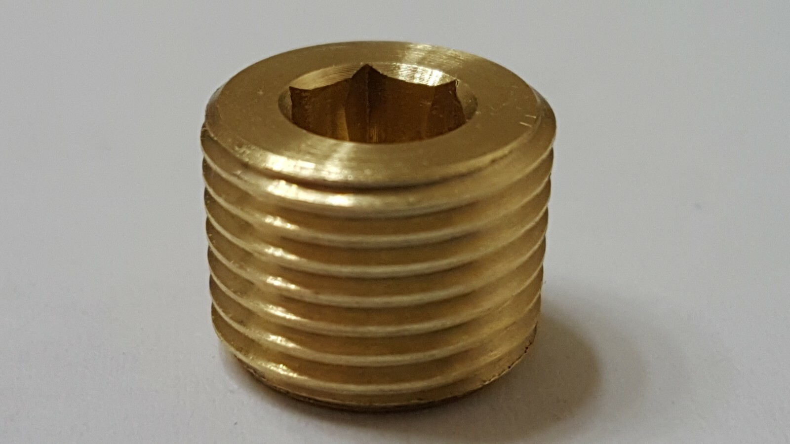 Lot of 10 pcs. 1/8" Male NPT Brass Plug Allen Key Countersunk Hex USA