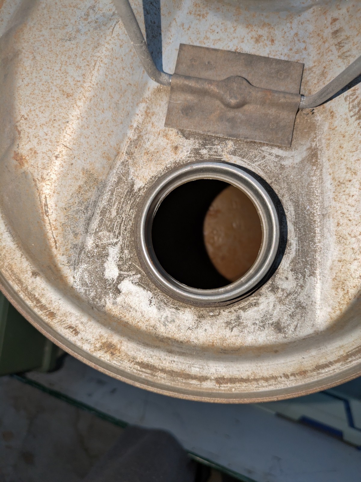 Kendall Motor Oil Vintage Collectible Gas Pump Station Metal Can