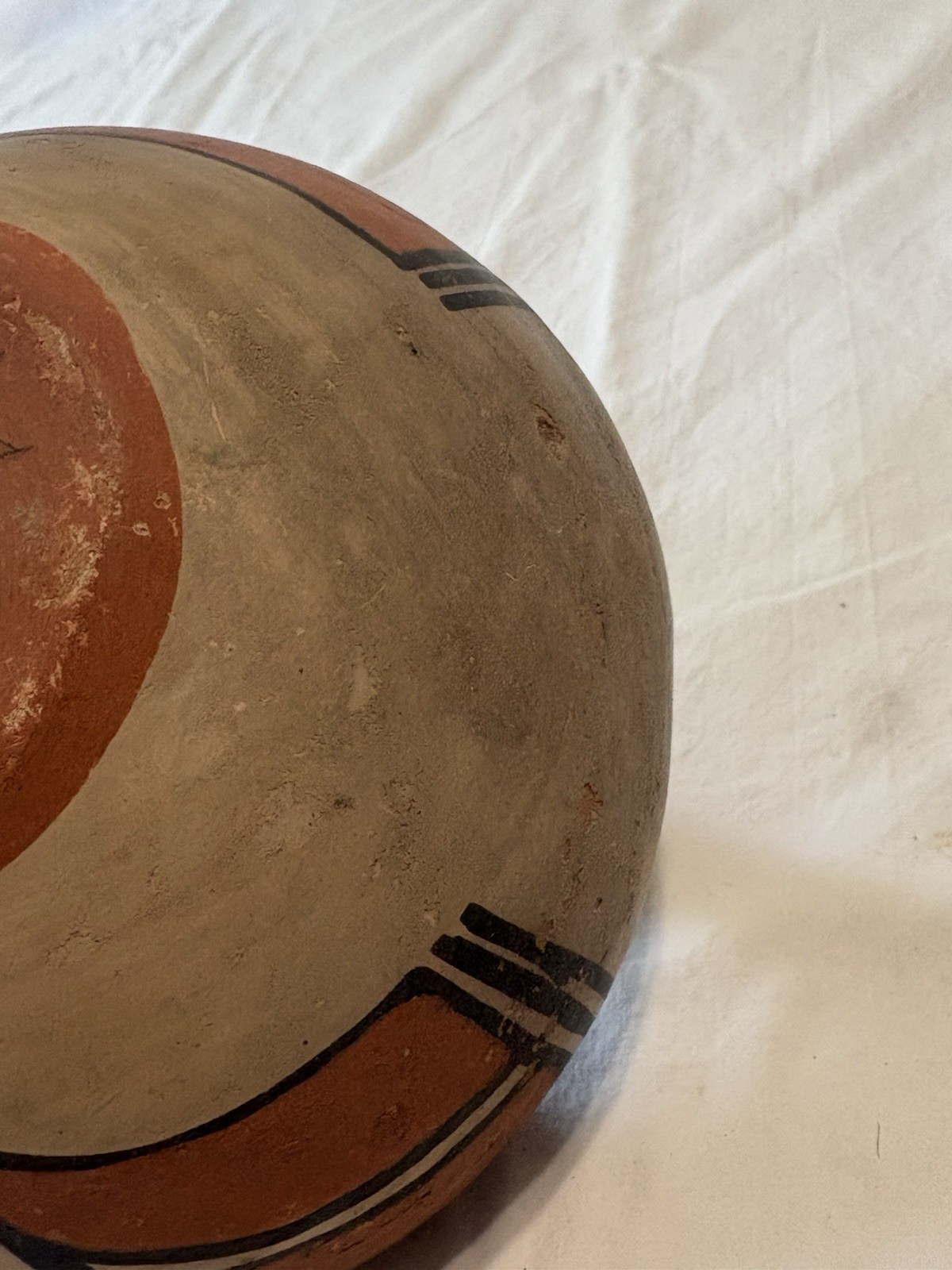 VINTAGE 1928 Santo Domingo Pueblo Pottery Handled Polychrome Basket Kewa 6"