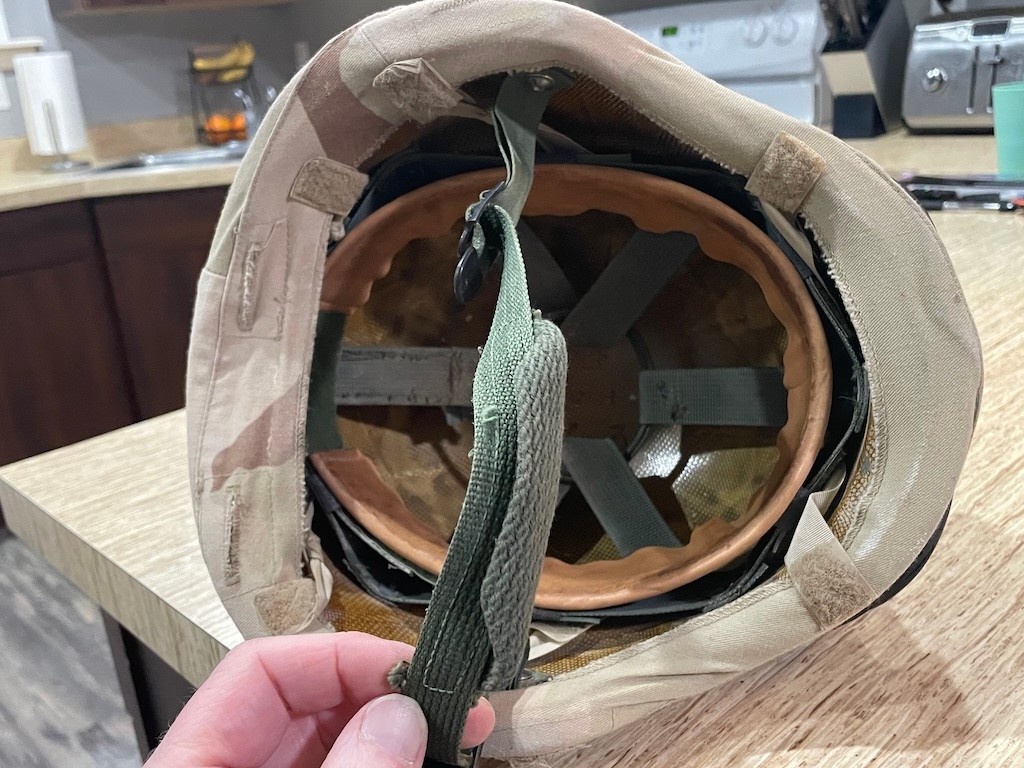 US Gulf War era PASGT Helmet GWOT Chocolate Chip Hat 6 color desert Canteen set