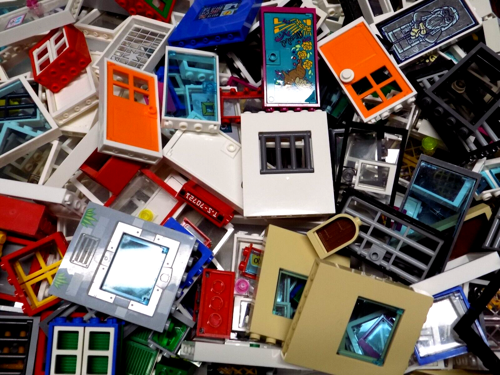 40 piece!!! Lego Windows and Doors Super Fun Lot {WASHED}