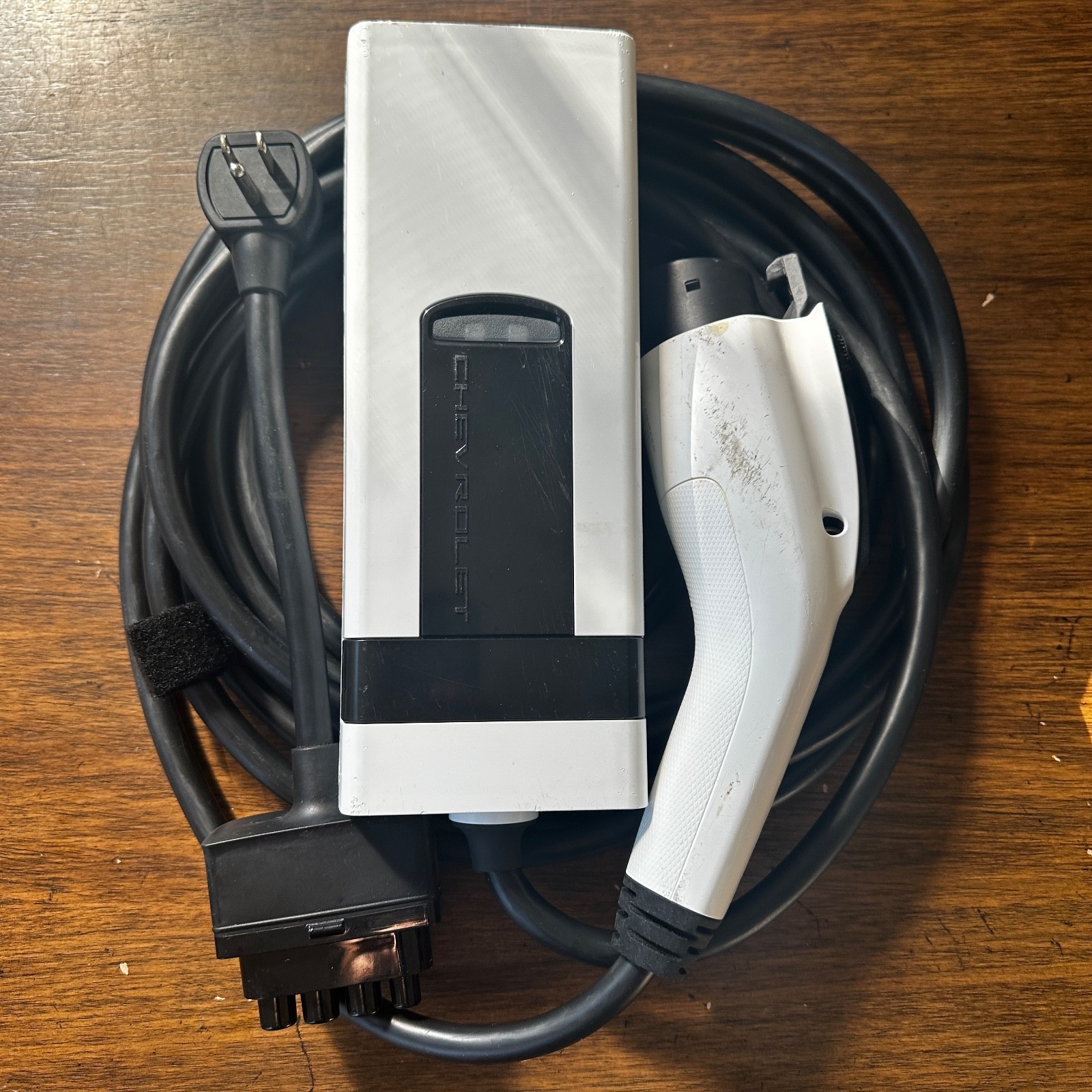 Chevy EV Charger Equinox Blazer Bolt Volt Silverado Chevrolet Charging cord 120V