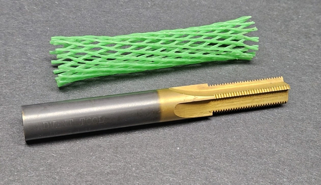 ADVENT 9/16" -24 UN Solid Carbide Thread Mill ½" Shank 4 Flute 4" OAL Machinist