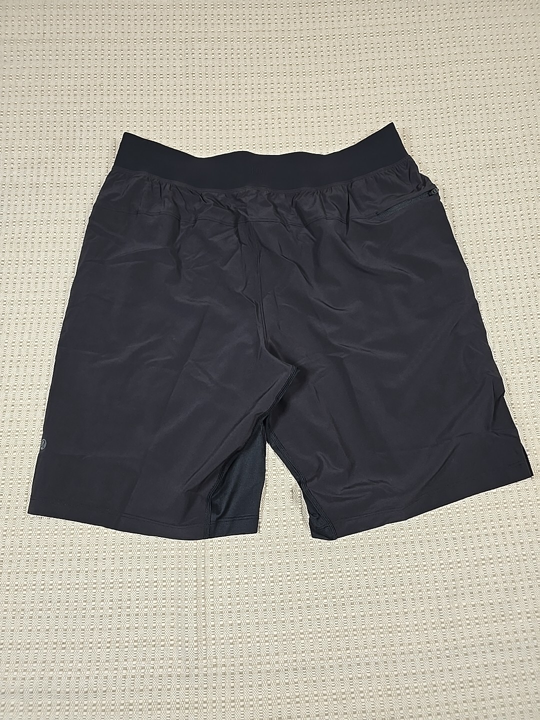 Size Large Lululemon T.H.E. Short 9" Linerless BLACK LM7AA0S BLK Men's New NWT
