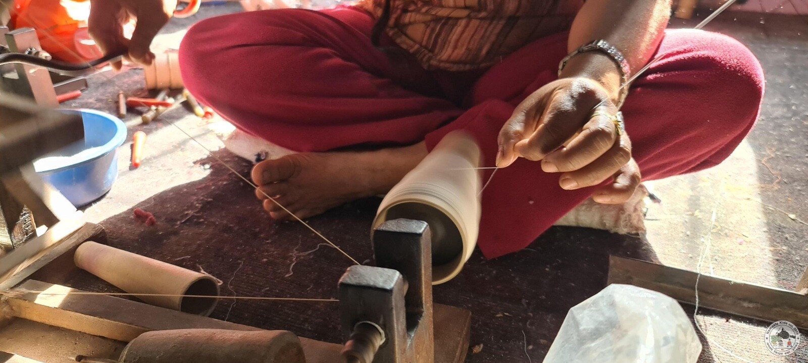 Cashmere Blanket "Ama" (अमा), Handcrafted from Nepal, Bedspread, Cuddle Blanket