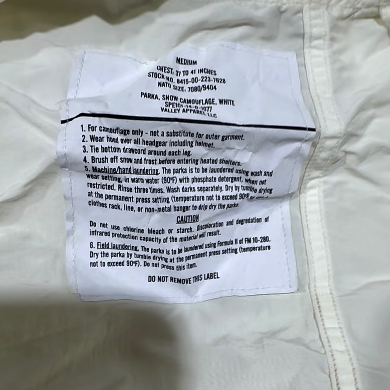 Medium - US Military Snow Camouflage Field Parka Jacket White Camo Overwhites