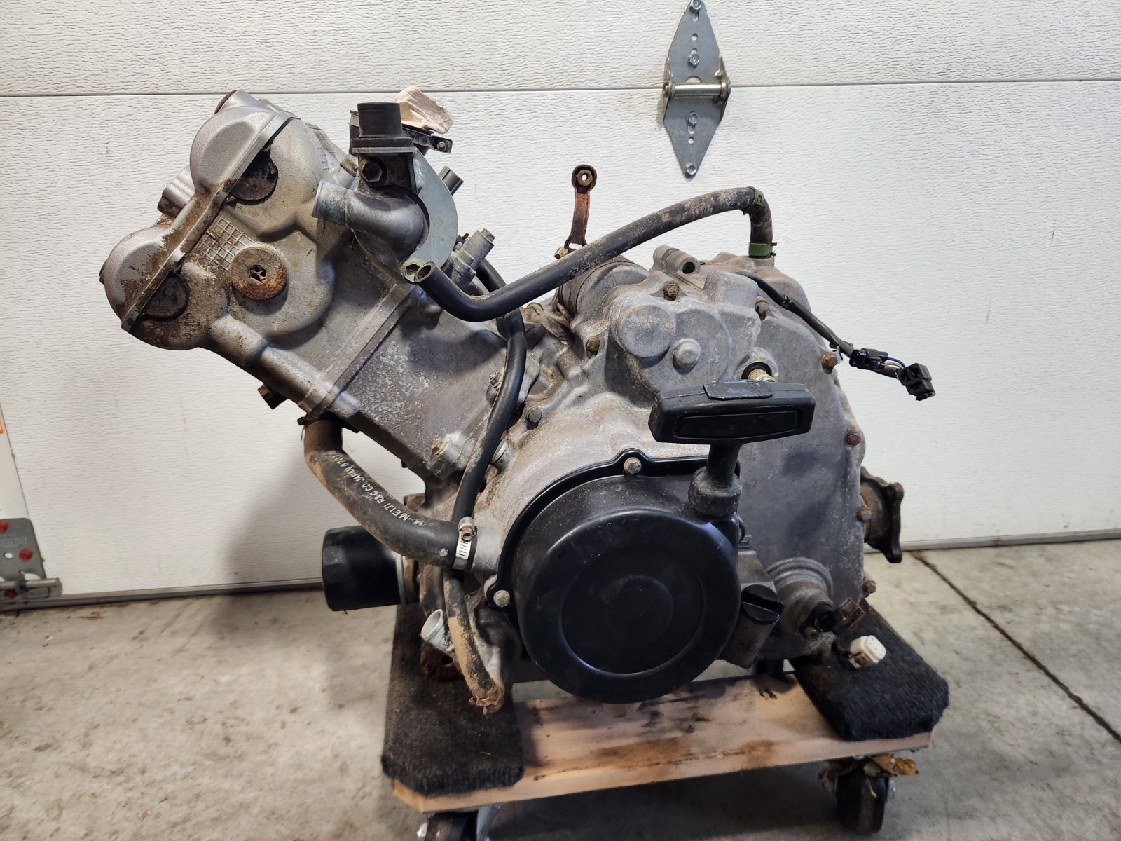 ARCTIC CAT 700 EFI AUTO engine motor running head crank case