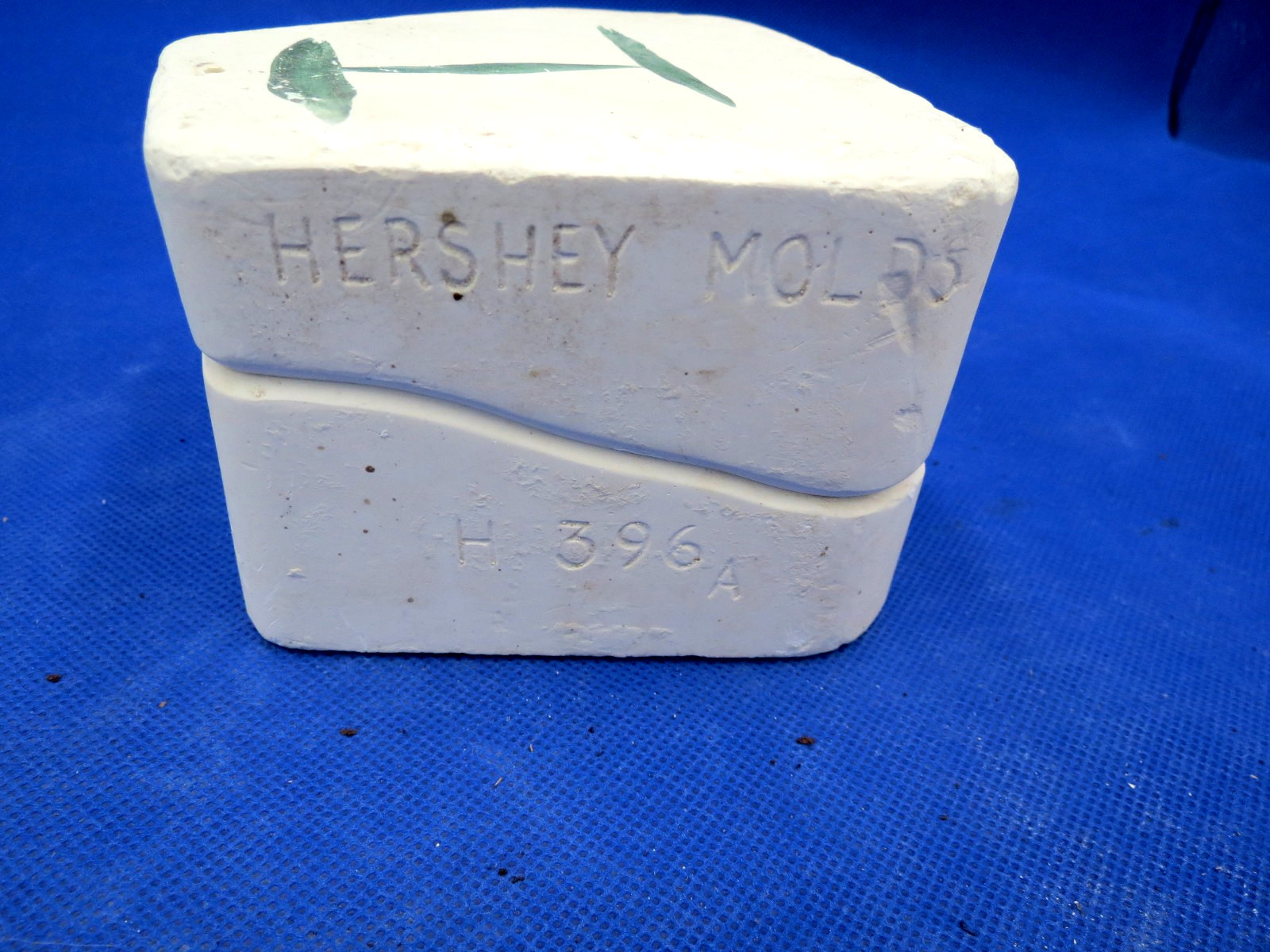 Hershey Vintage Woman on Knees Small Slip Mold H 396 A Part of Set?