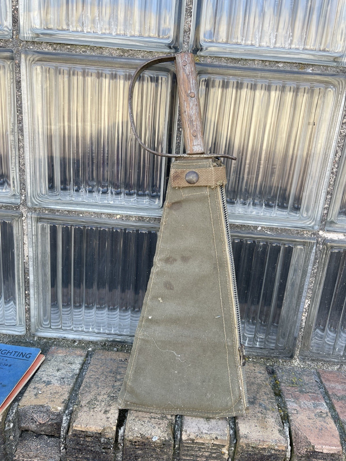 Vtg US WWII LC14-B Woodmans Pal 280 Knife Sheath & 2 Manuals WW2 Fighting Knife