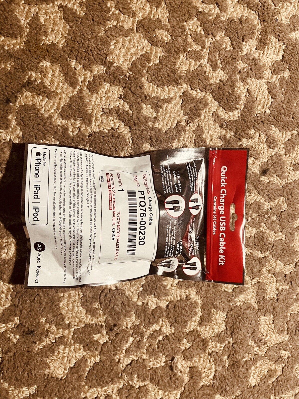 OEM TOYOTA QUICK CHARGE USB CABLE KIT PTQ76-00230 IPHONE ANDROID USBA USBC NEW