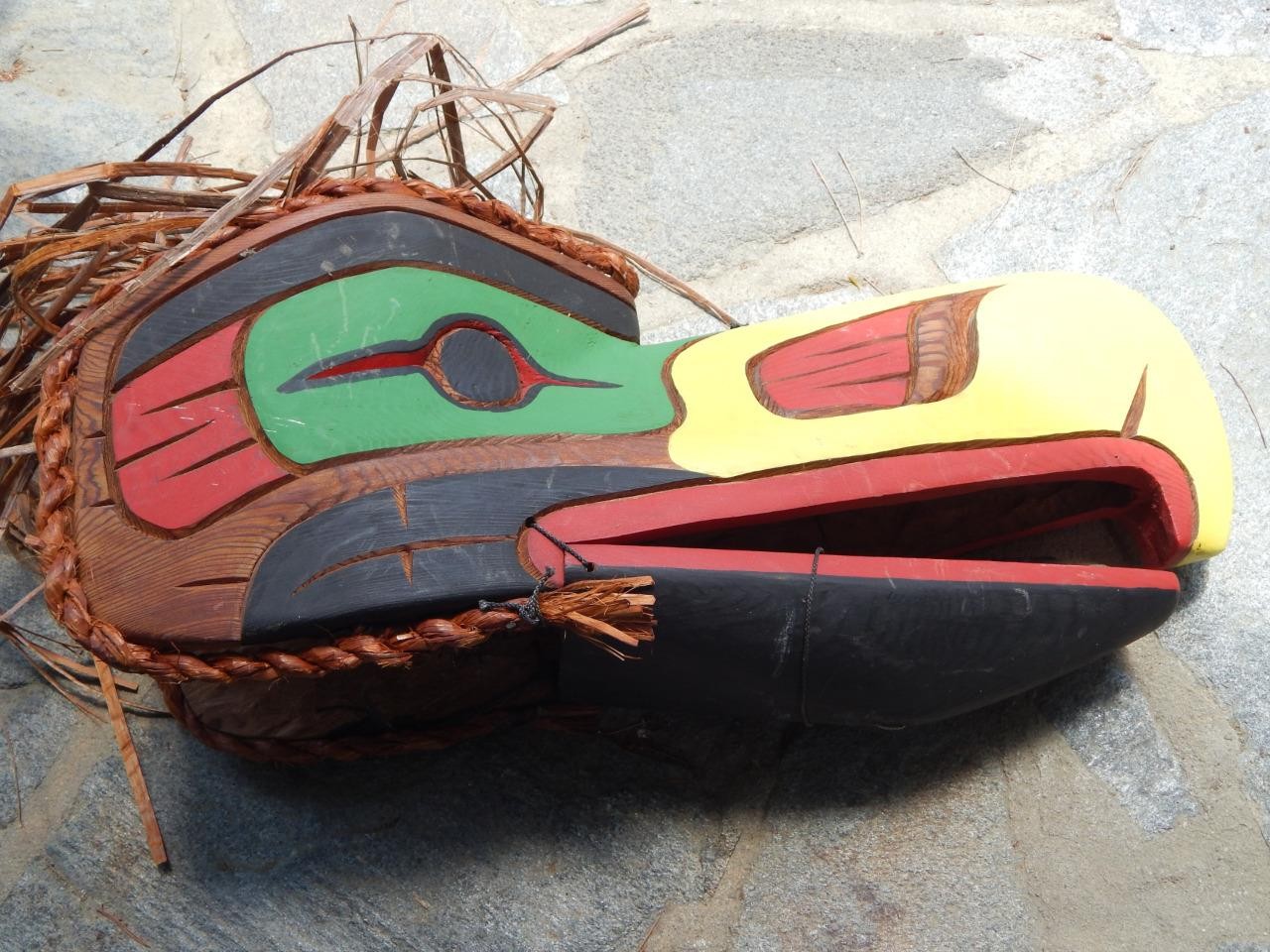 LARGE NW SQUAMISH INDIAN CANADA SGND ARTICULATED EAGLE MASK KURTIS ANTONE XLNT !
