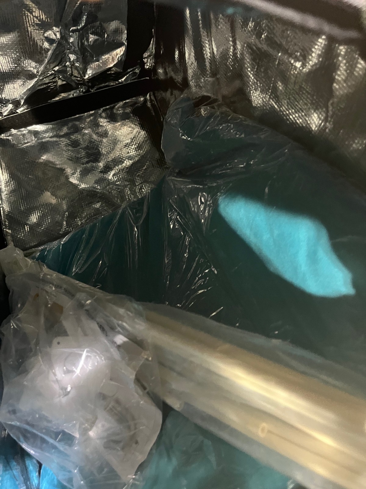 Outdoor Heated CatHouse ,Extremely Insulated&Weatherproof, Small legs, no awning