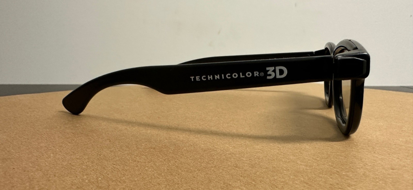 TECHNICOLOR REAL D REALD 3D MOVIE THEATER GLASSES ALL NEW SEALED BLACK COLOR