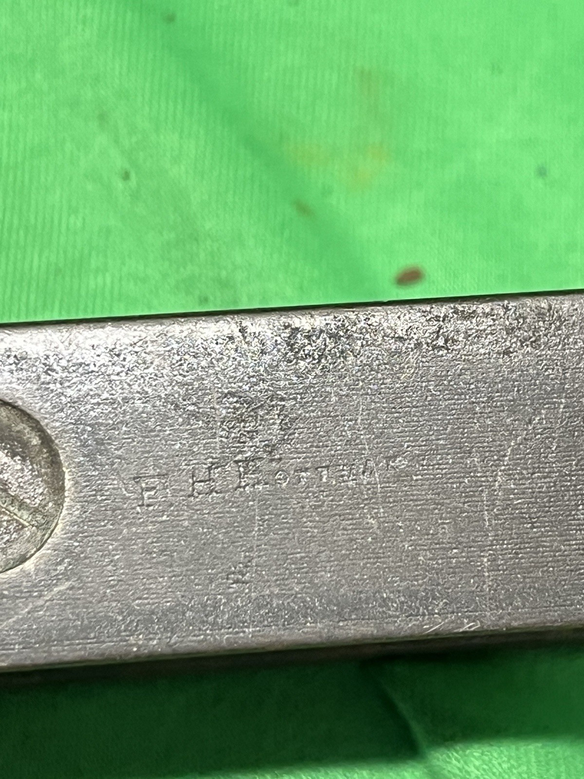 Vintage The Davis Level & Tool Co. 12" Cast Iron Level 1877-1883 Carpenter