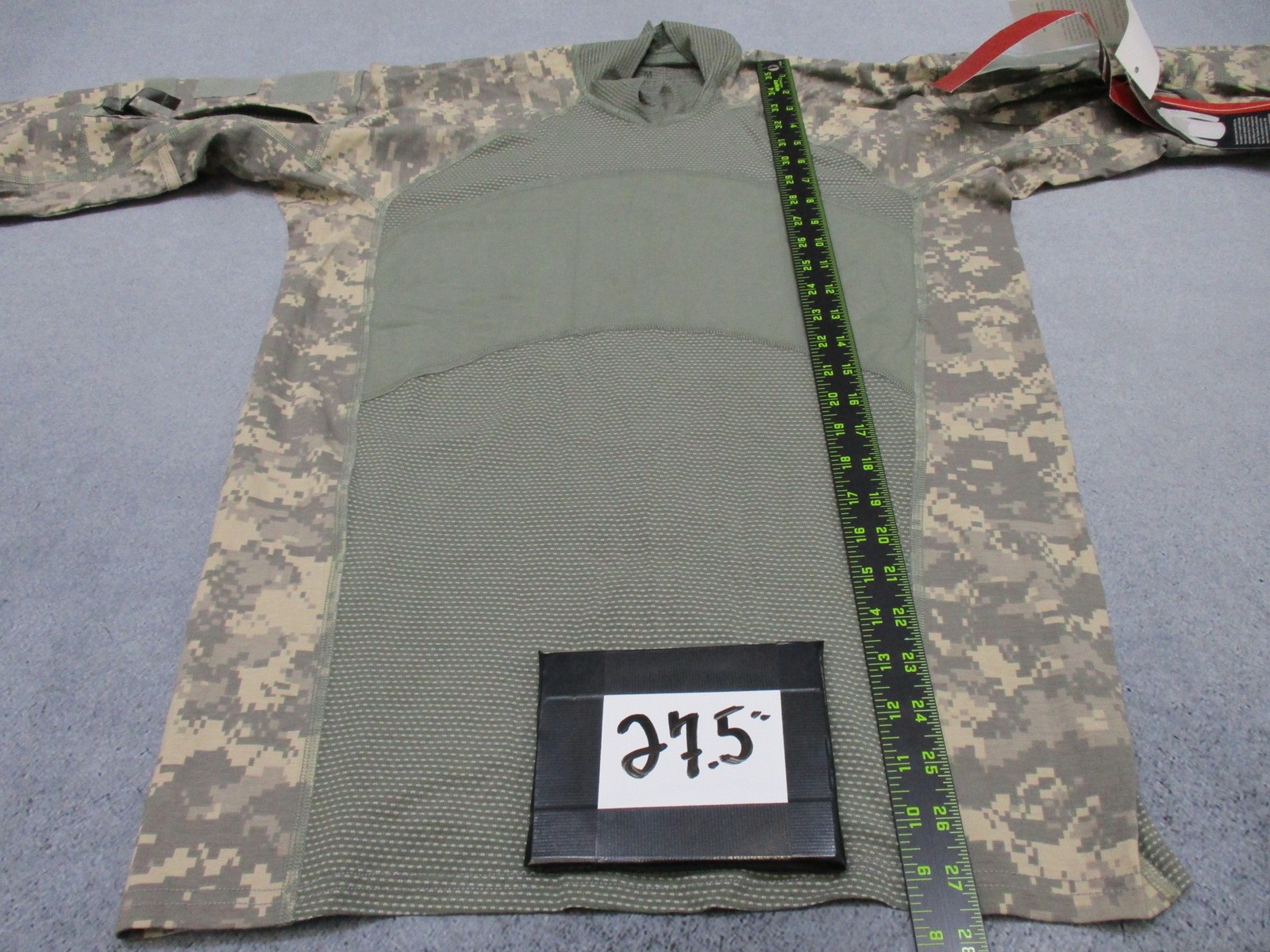 Massif Army Combat Shirt Medium ACU Digital FR US Army Issue