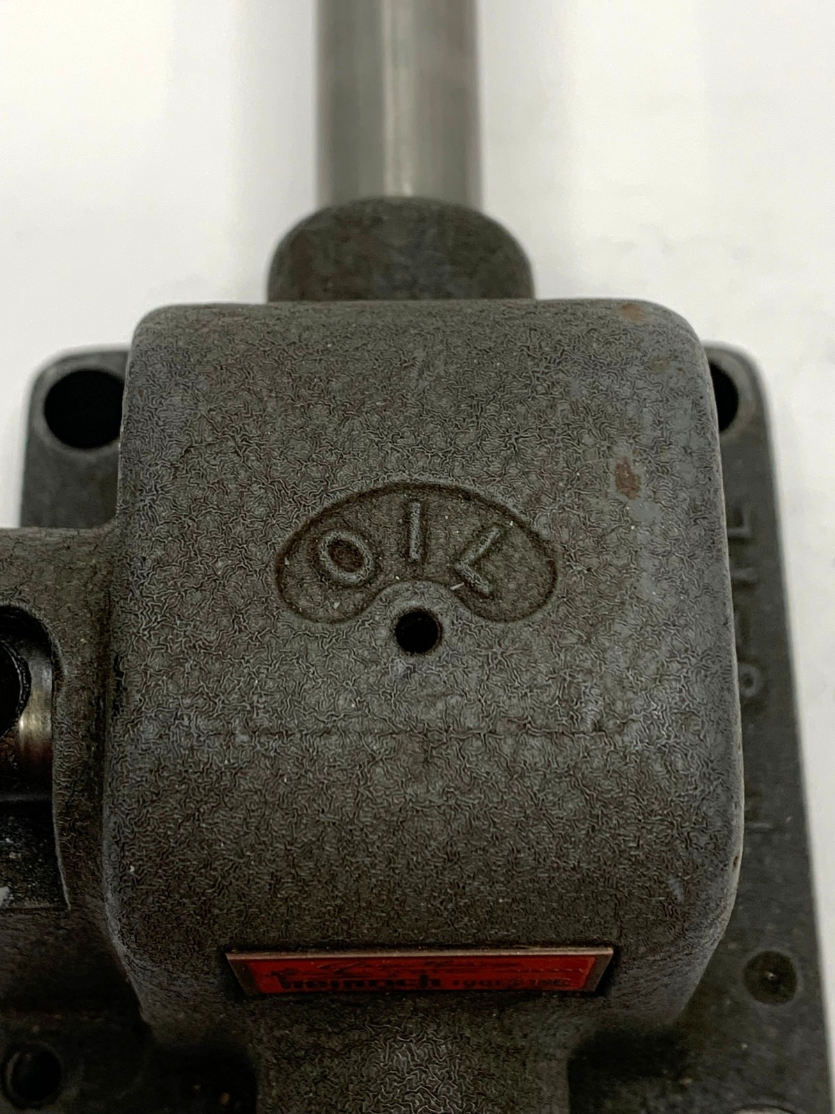 Heinrich Grip Master 9-FL Clamp Fixture With 3/8" Mounting Holes