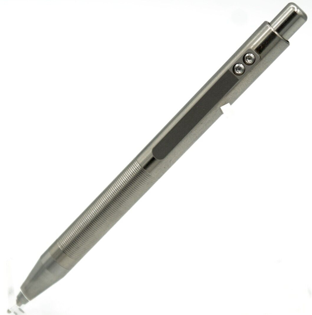 “TC4 Titanium Alloy Silver Ballpoint Pen – Premium Collectible Gift + 2 Refills