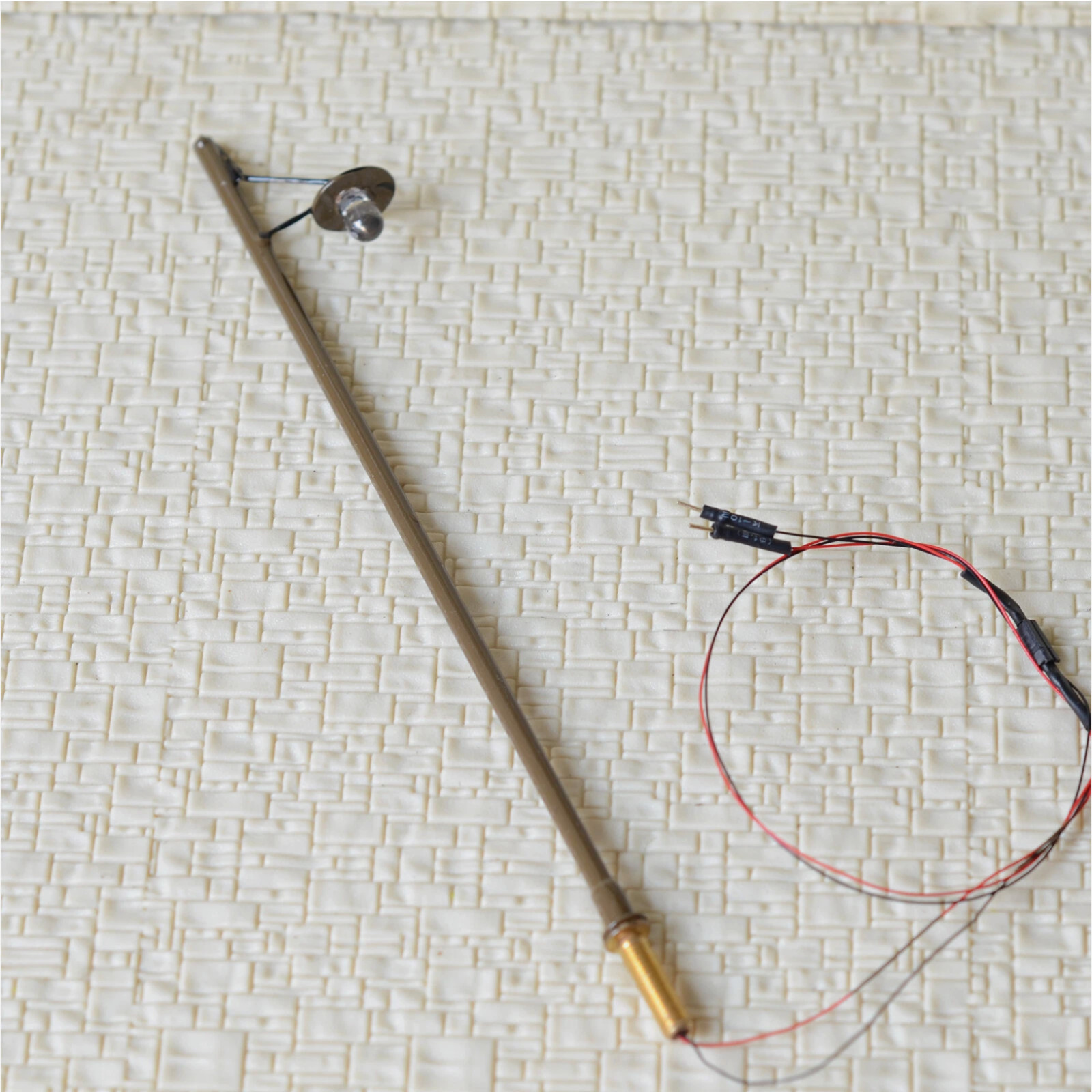 10 x O scale street light LED model train railroad path lamp post + resistor #R7