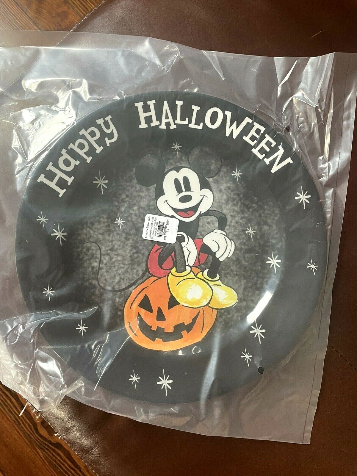 Disney Pottery Barn holiday Mickey Halloween Peanuts Dinner Party Plate SET 8 !