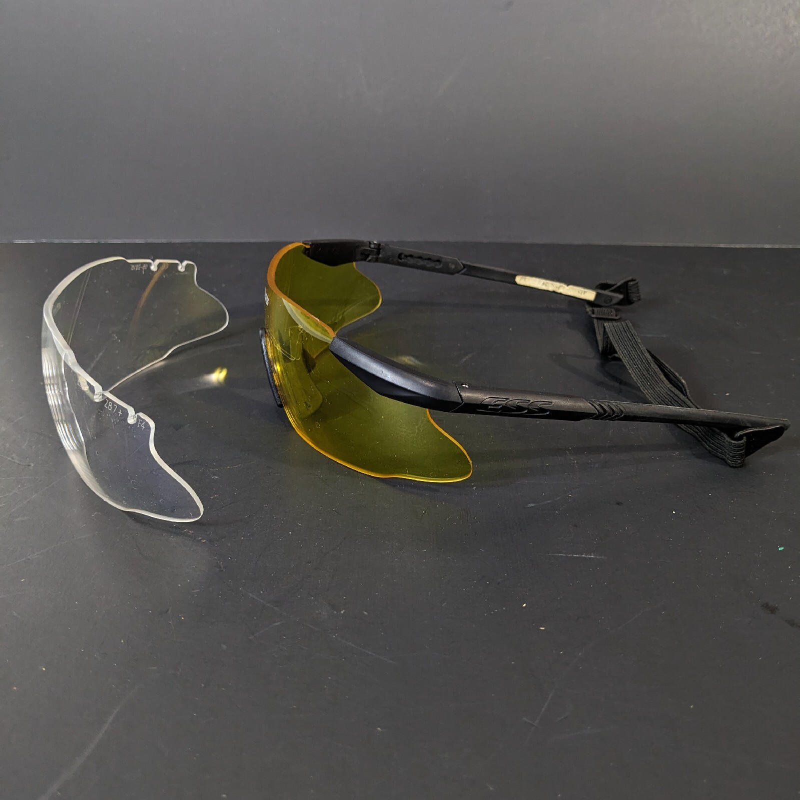 ESS ICE Military GlassesYellow Lense and Clear (Light Scratches)