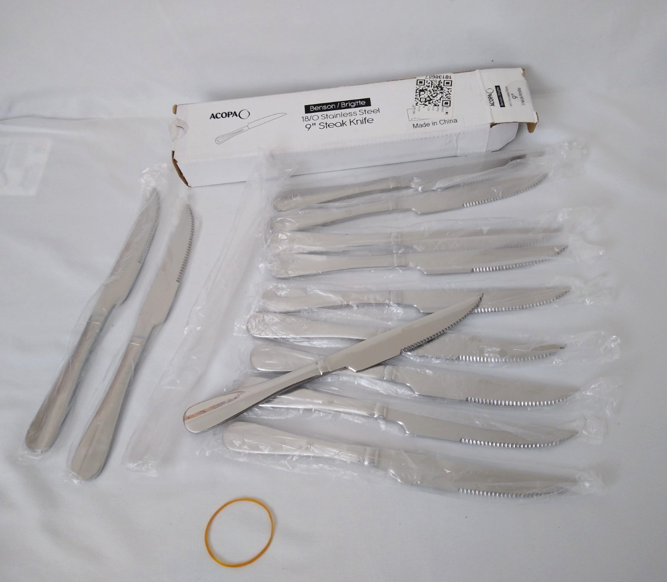 Acopa 18/0 Stainless Steel 9" Steak Knife 12 Pack Benson / Brigitte Flatware