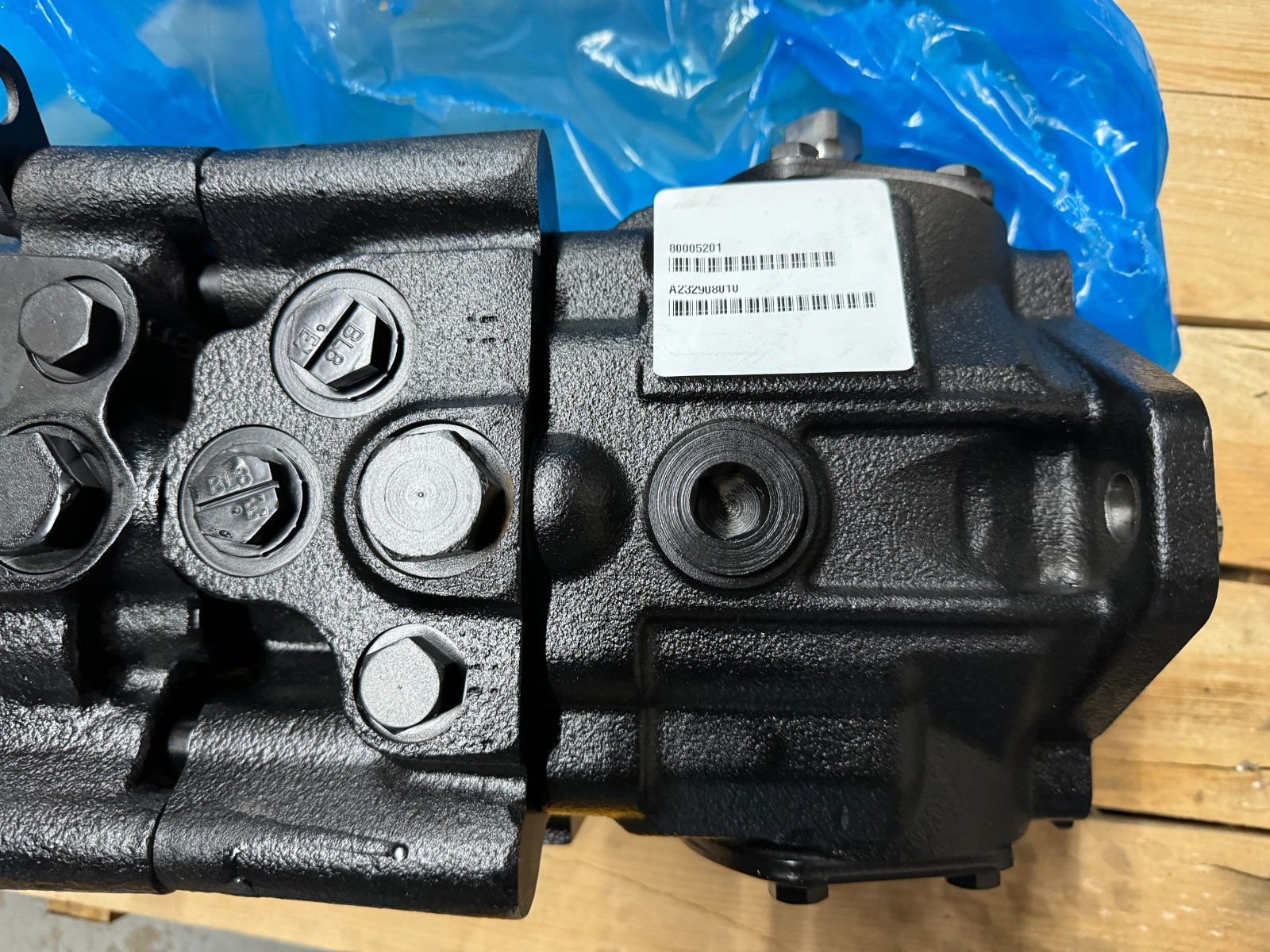 Tandem Danfoss MPT044DAWSJBABAAA Hydraulic Axial Piston Pump Series 40