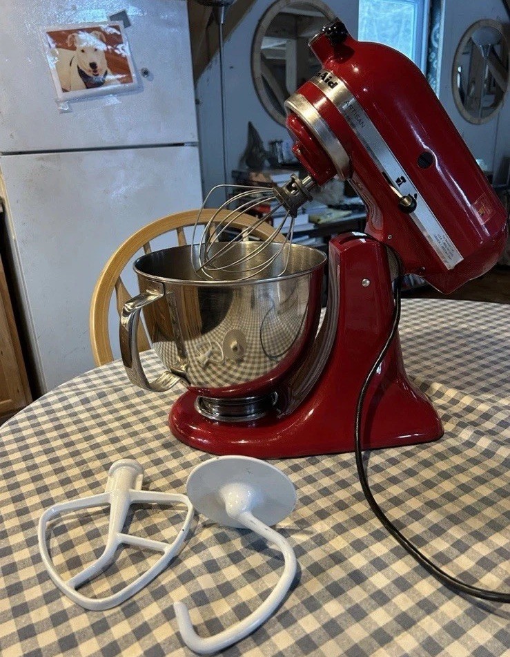 KitchenAid Artisan Red Standalone Mixer Stainless Steel Bowl Whisk Dough Hook .