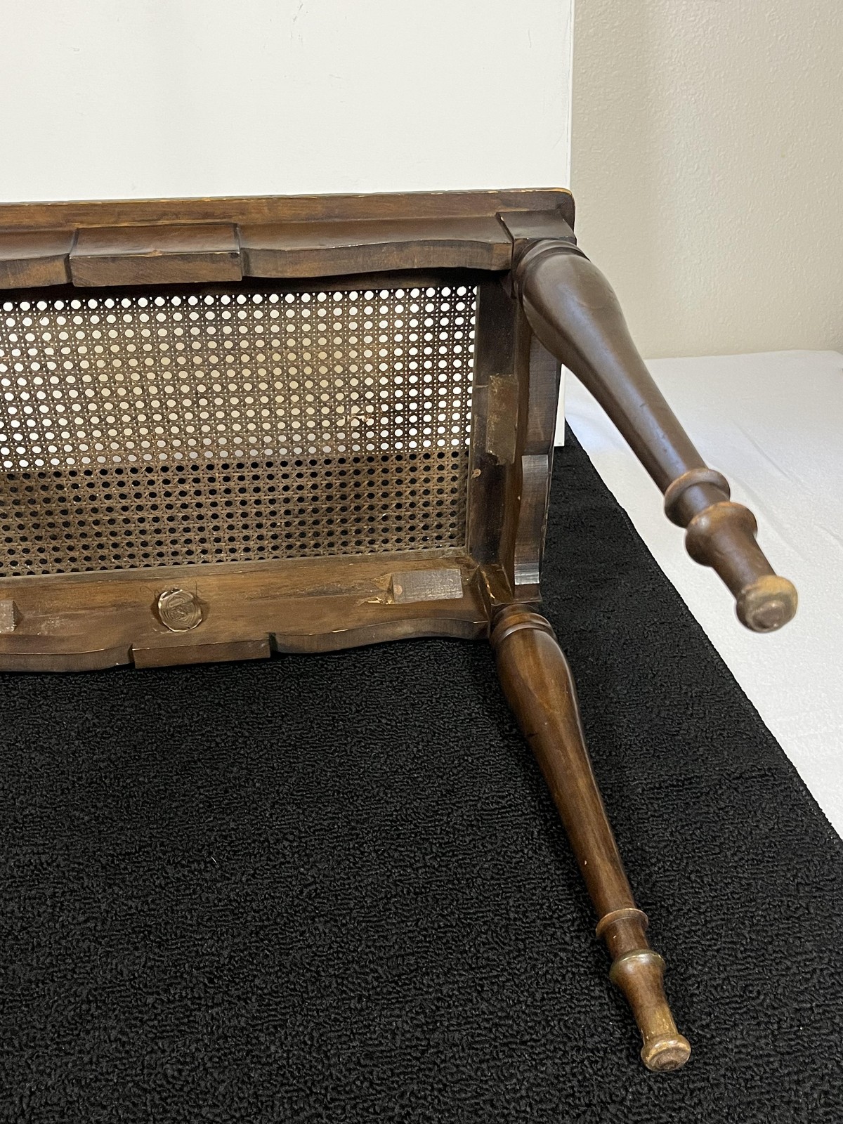 Vintage Estey Cane Top Wood Organ Piano Bench Table Owosso Michigan Brown Seat