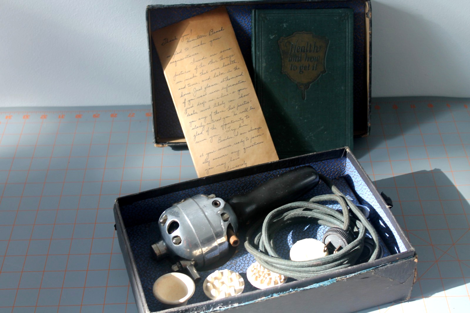 Antic Hamilton Beach Vibrator Machine 1902