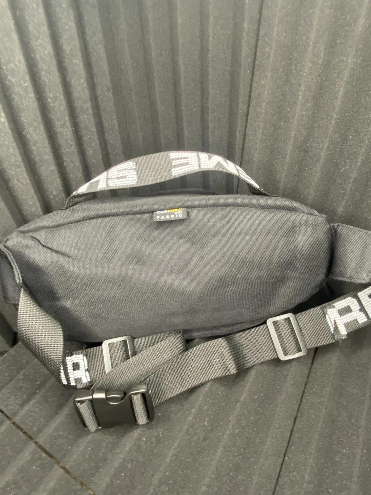 SUPREME Waist Bag (SS18) Black