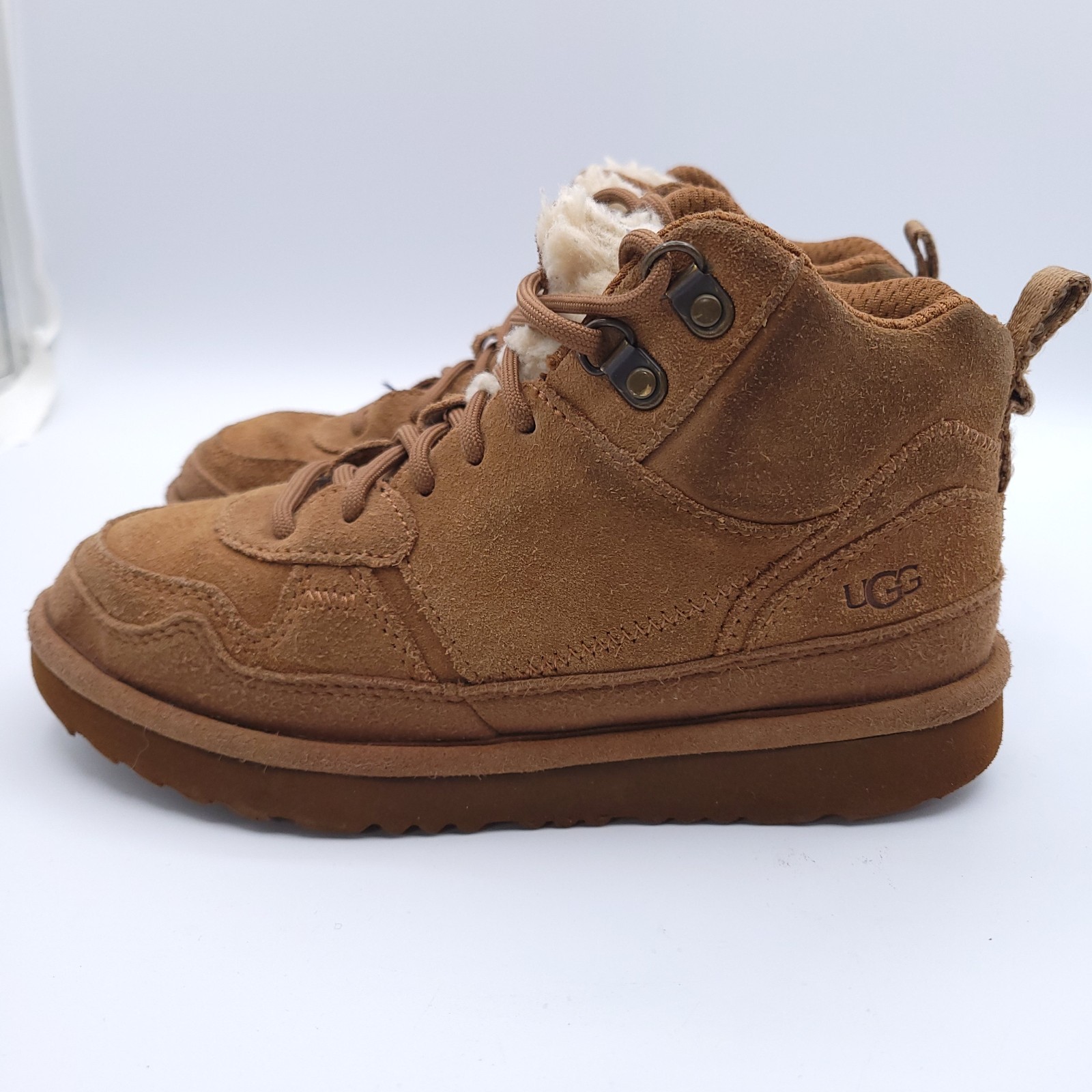 UGG Australia Highland Hi Heritage Boots Boys Size 2 Chestnut Brown Leather