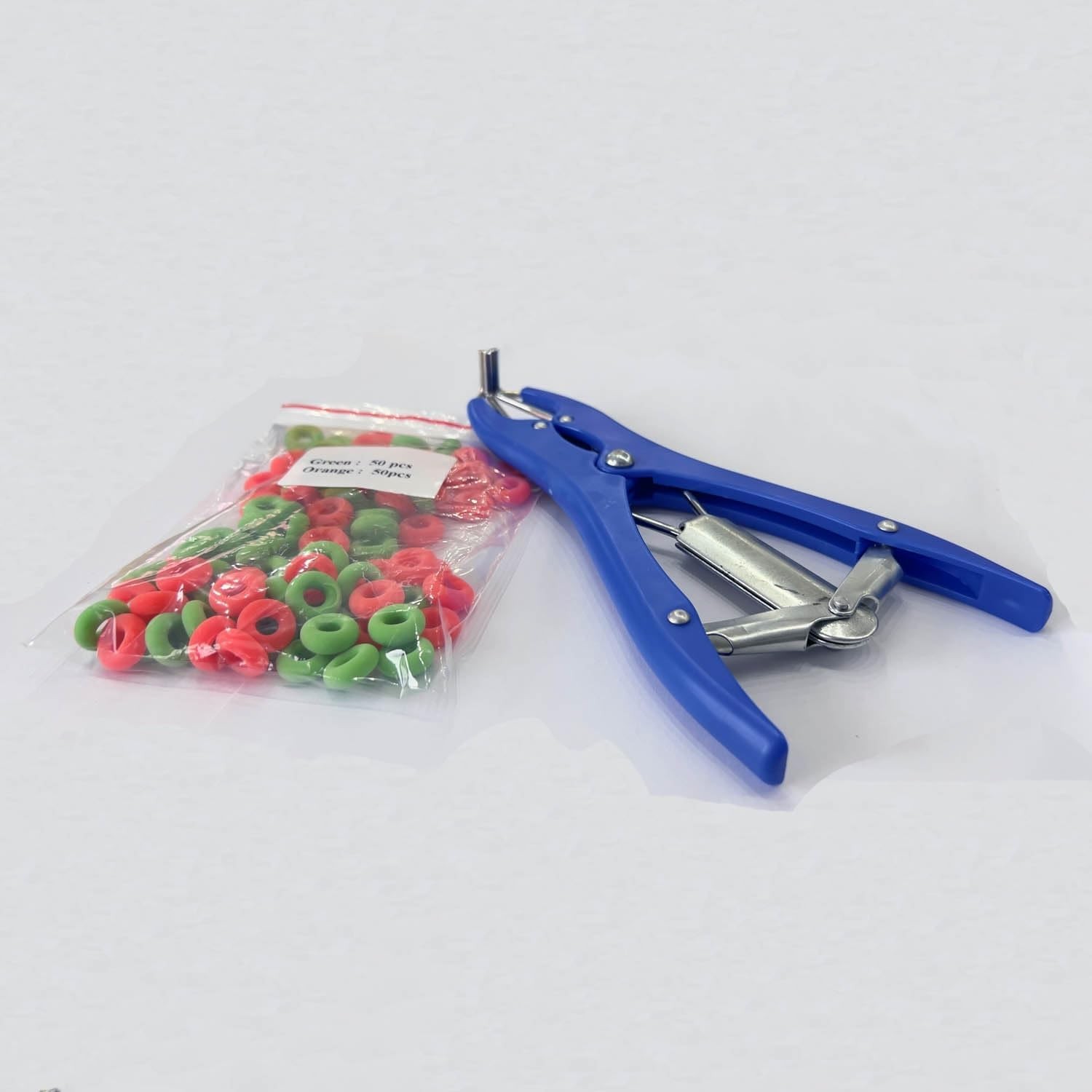 Goat & Calf Castration Bander Tool w/ 100 Rings for Lambs & Piglets