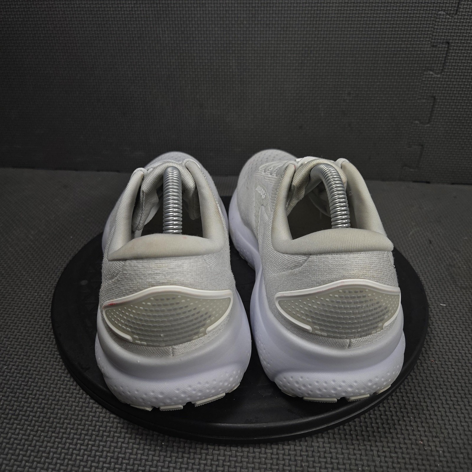 Brooks Ghost 15 Shoes Womens Size 10 Gray White Running DNA LOFT v2 Road Cushion