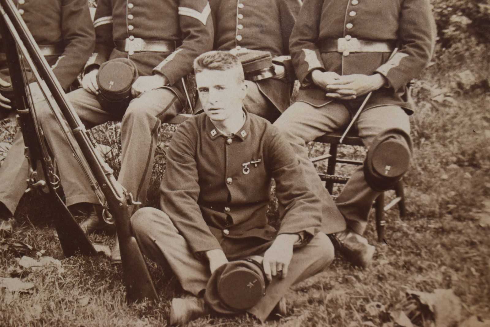 Indian Wars era Soldiers w/ Springfield Trapdoor Rifle 8x6 scene dated 1886