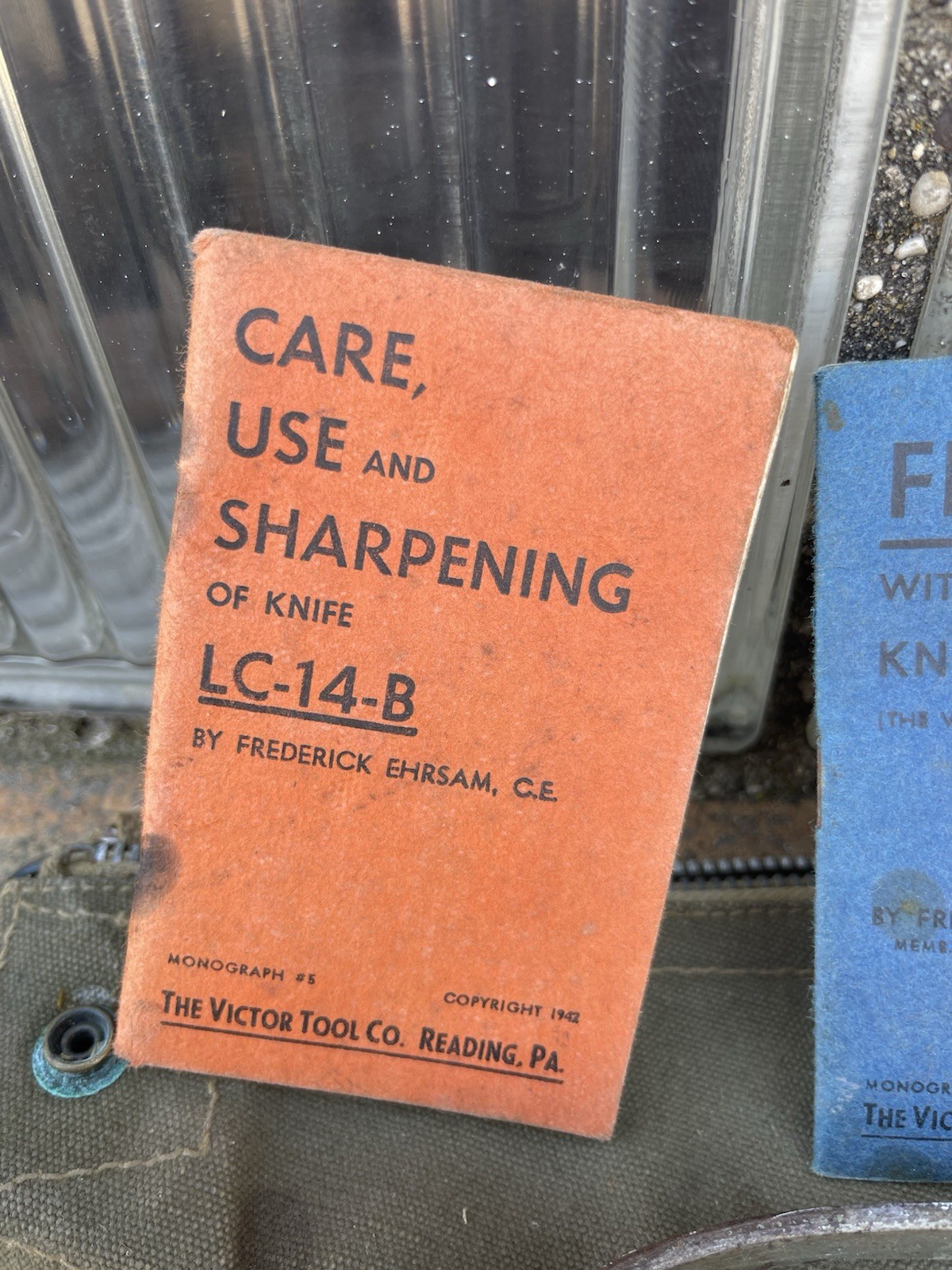 Vtg US WWII LC14-B Woodmans Pal 280 Knife Sheath & 2 Manuals WW2 Fighting Knife