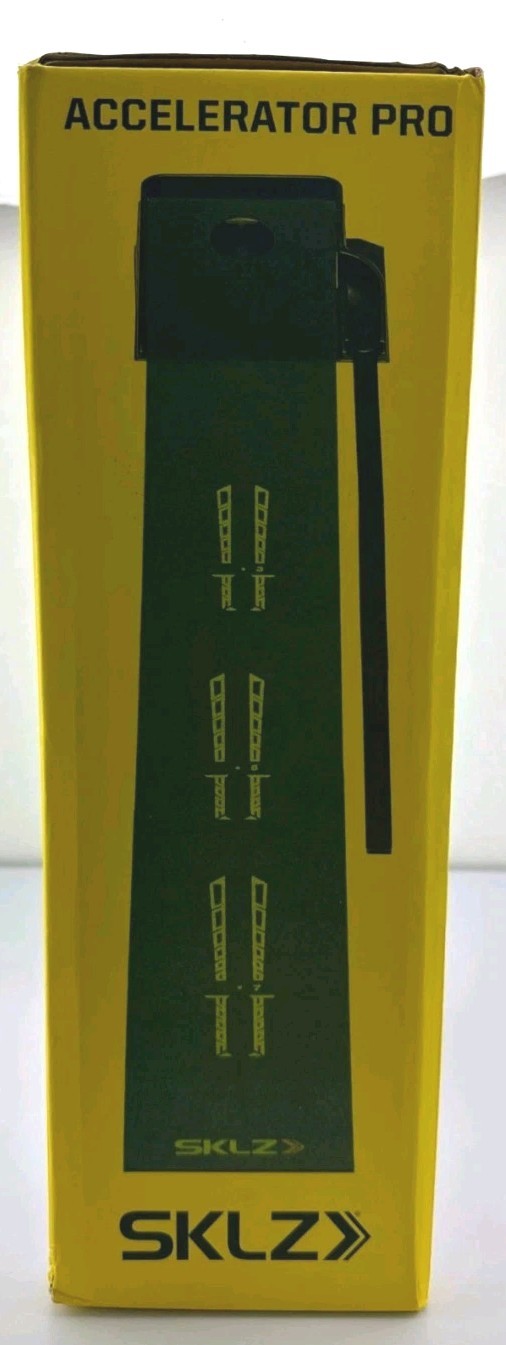 SKLZ Accelerator Pro Golf Putting Green Mat With Auto Ball Return & Visual Guide