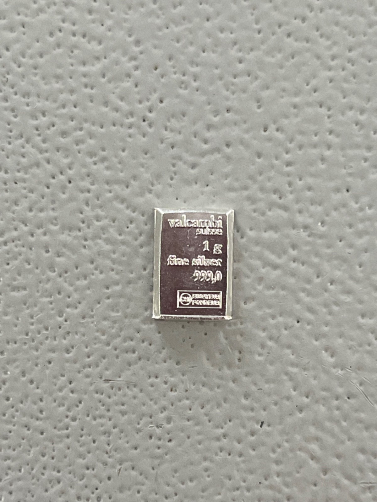 1/ Gram Silver bar – .999 Fine Silver smaller than a dime