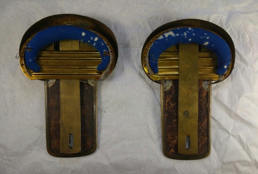 Epaulets Similar to Marines Militia Undented Crescents w.Devices 4 Drop Fringe