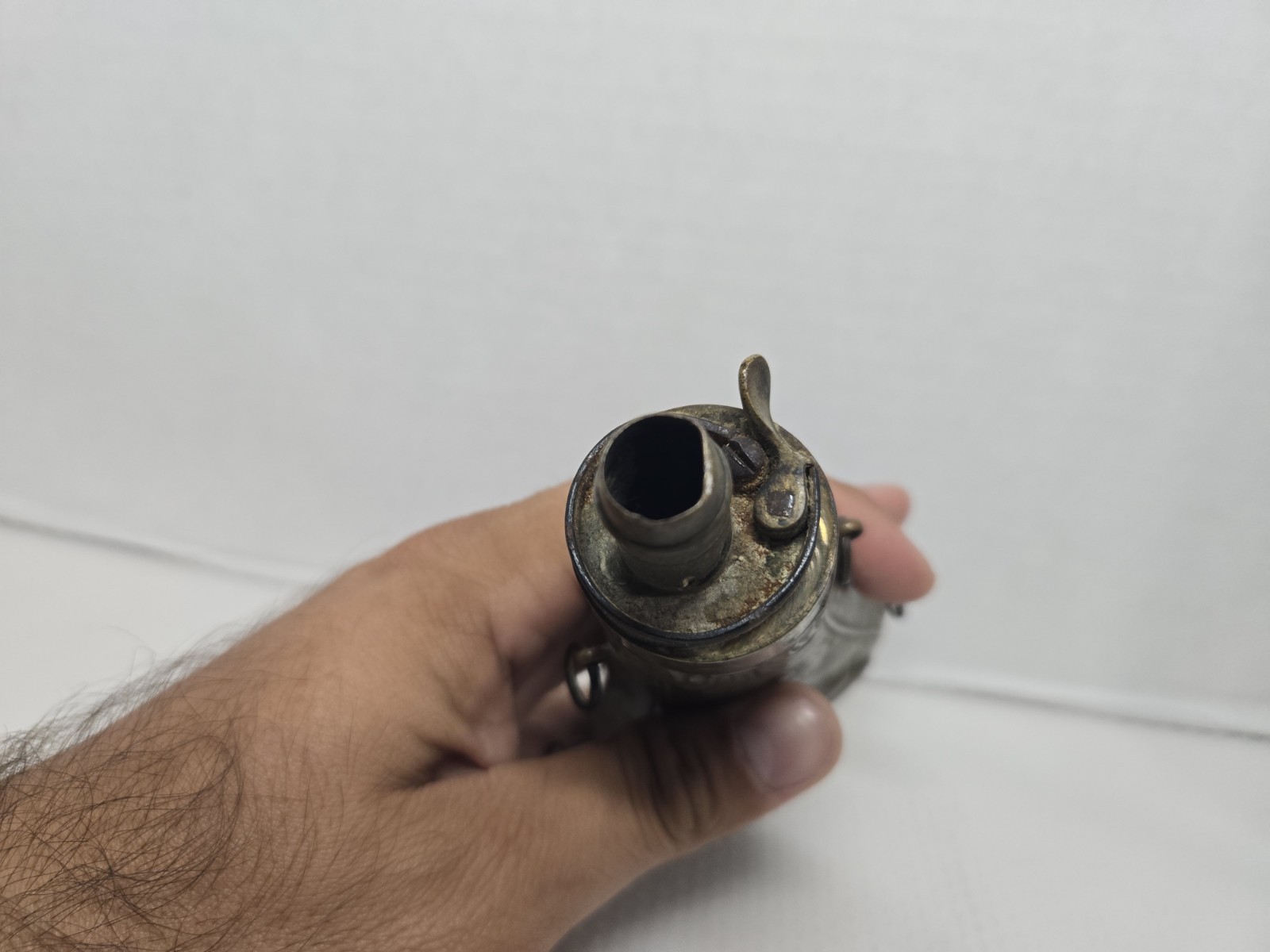 Embossed Scallop Shell Gunpowder Flask - Circa 1860s - US Civil War Era