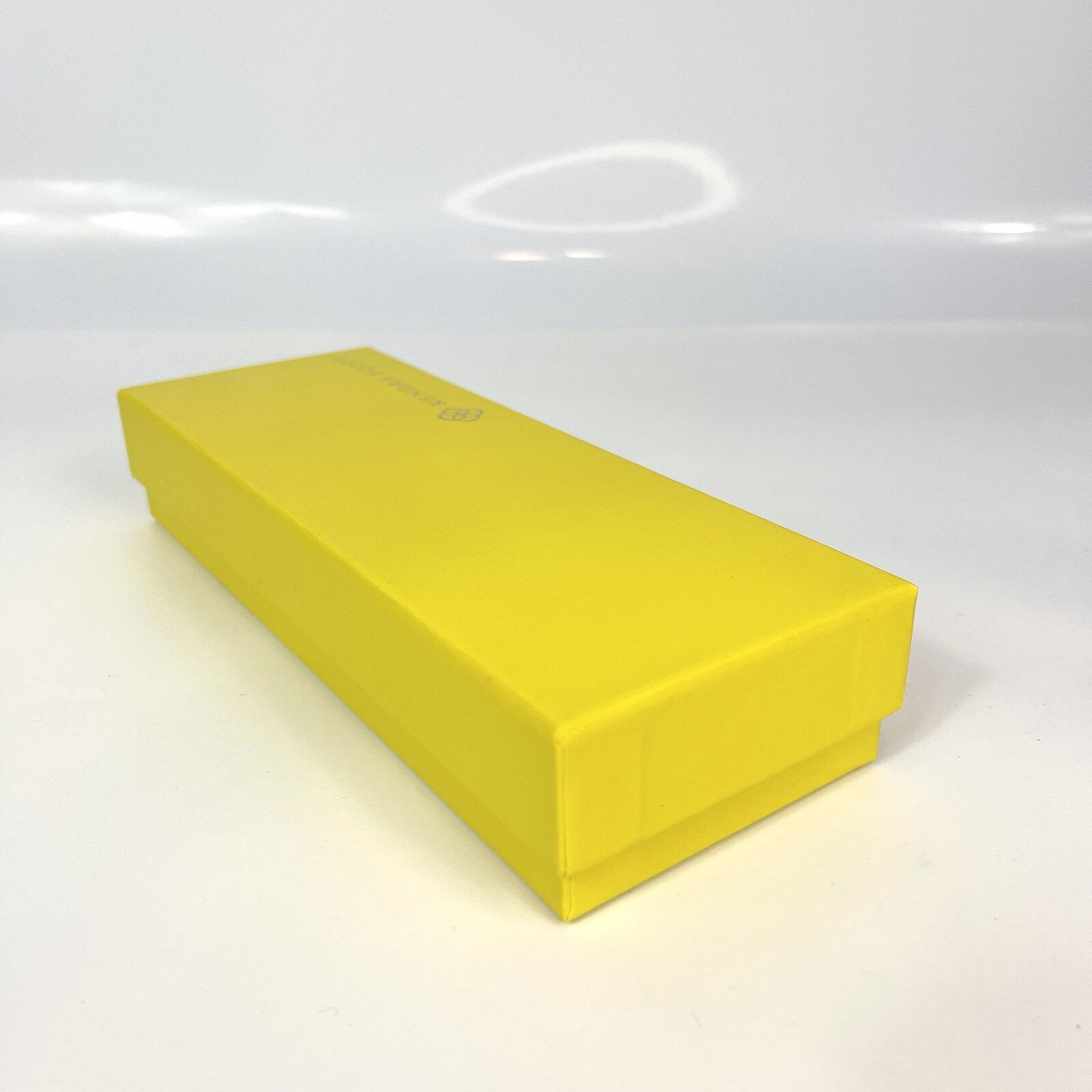 KENDRA SCOTT Small Rectangle Empty Gift Box 3 Compartments 3”x8” (2.75”x3”)