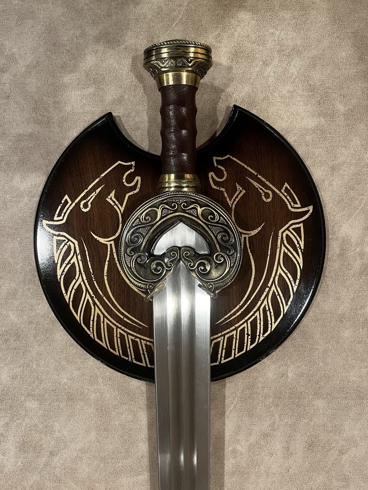 United Cutlery Herugrim Sword Of Theoden /Plaque LOTR Officially Licensed UC1370