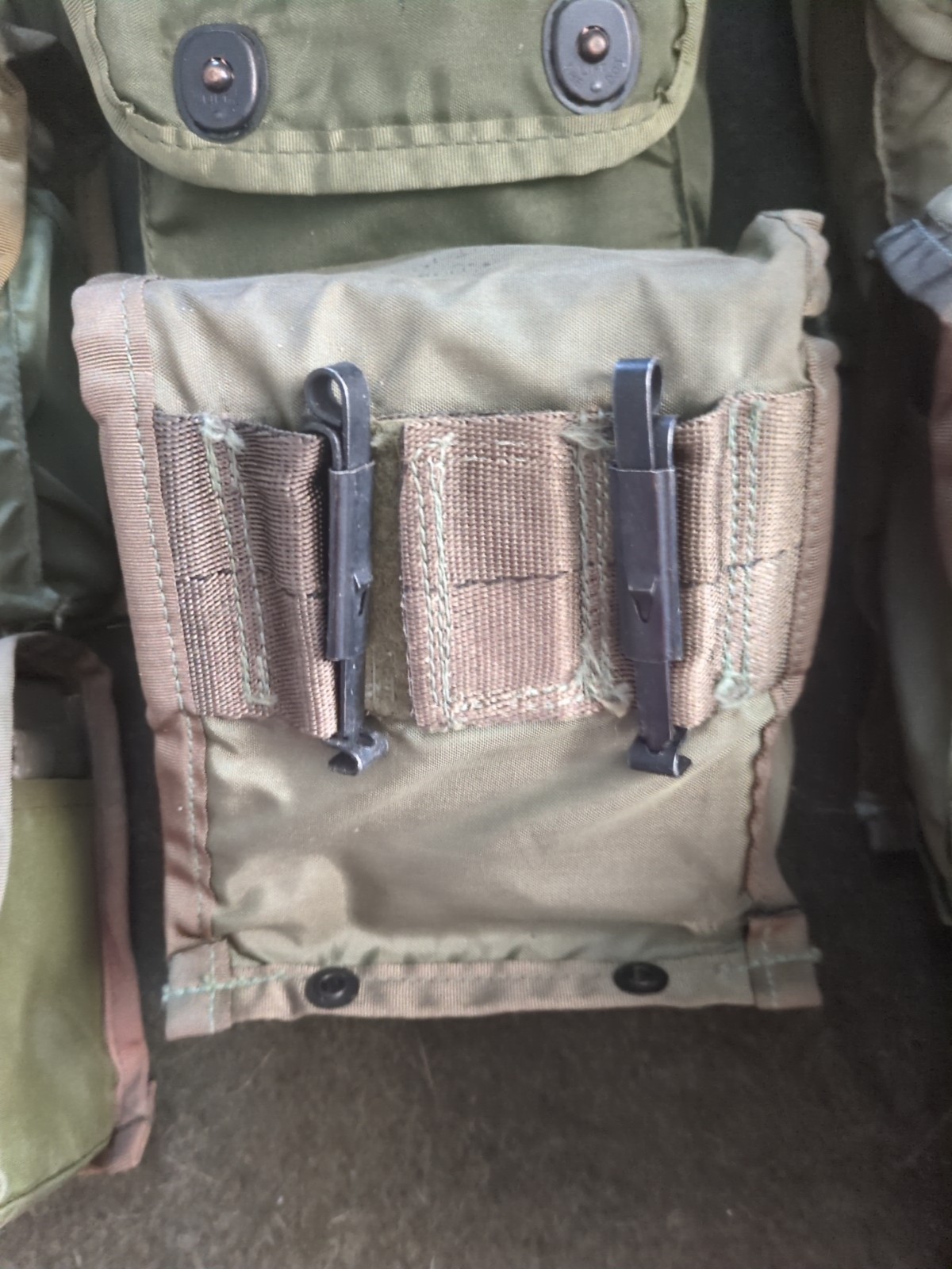 Vintage U.S Army Military Personal First Aid Kit 6545-01-094-8412 w/Contents NOS