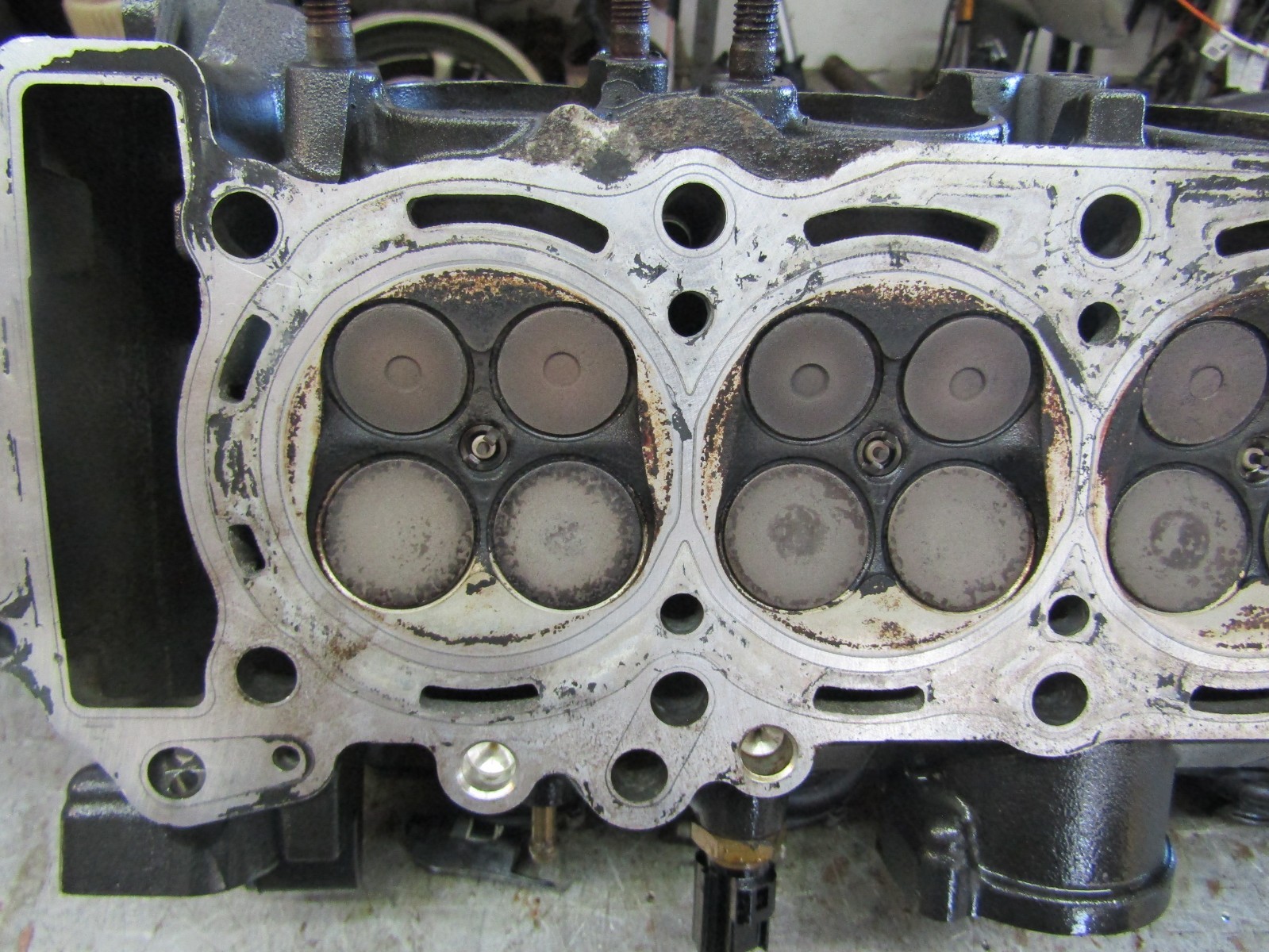 2006-2007 Yamaha YZF R6 Engine Cylinder Head Valves Camshaft Top End