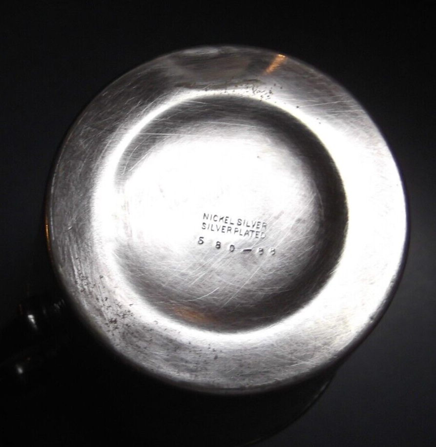 ANTIQUE 1920's COCKTAIL SHAKER NICKEL SILVER SILVERPLATED 580-66 QT SIZED 9.5"T